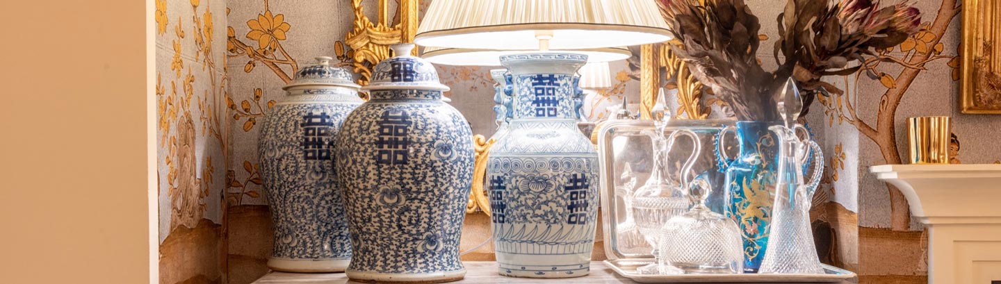 Porcelanas Vintage, Second Floor | Theodora Home