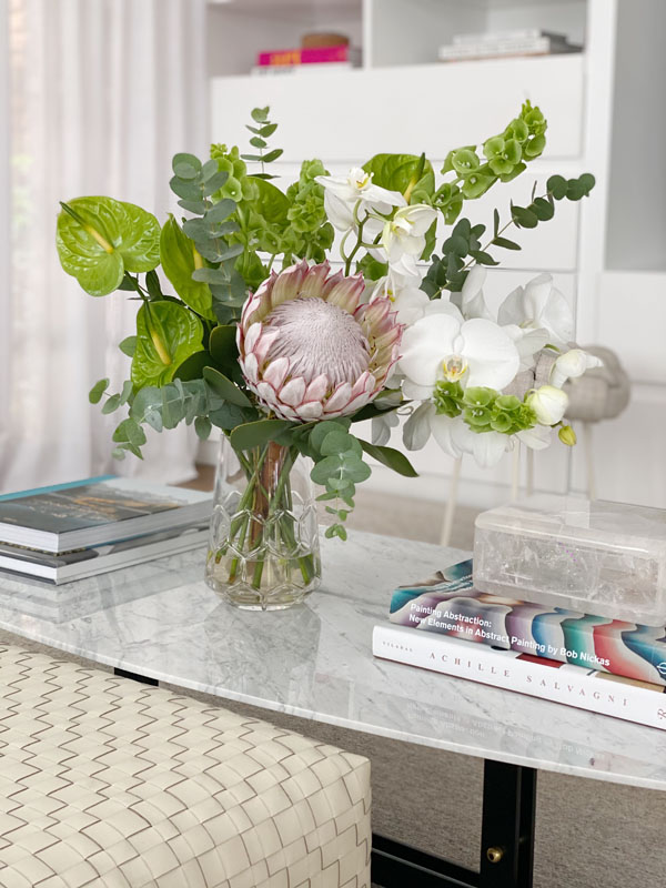 SOFA TABLE