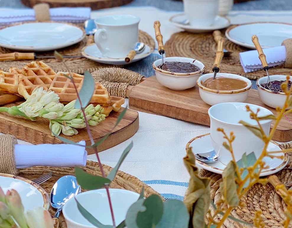 CH� & WAFFLES 