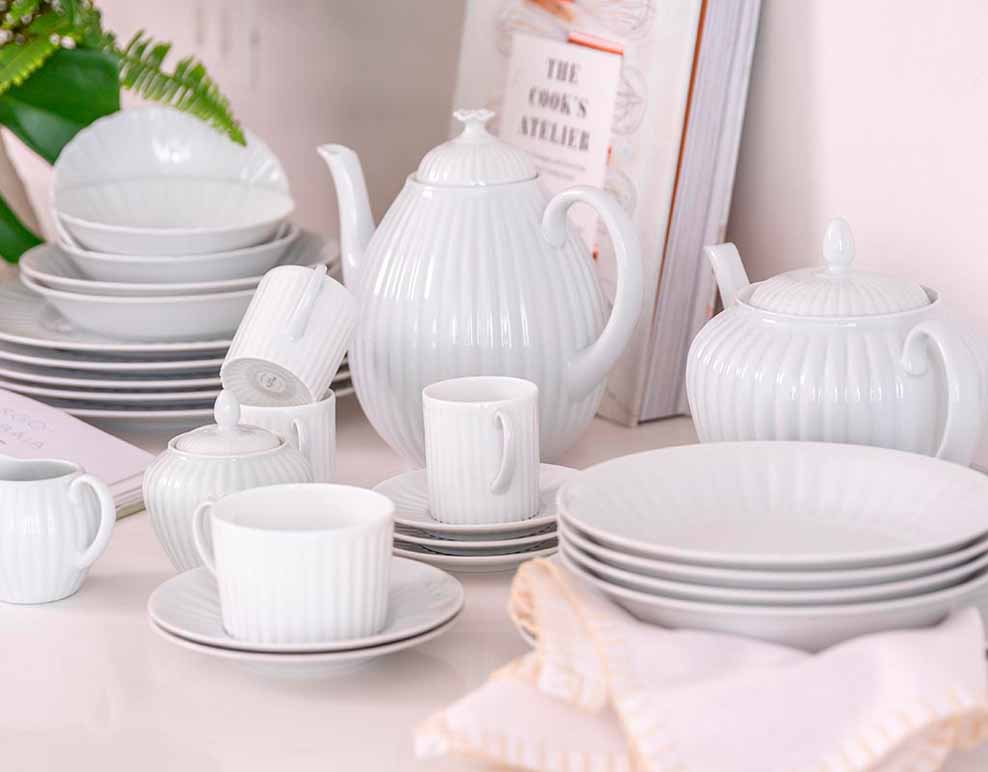 By Royal Limoges